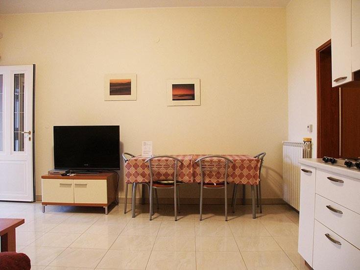 Apartments Villa Fernetich Premantura Δωμάτιο φωτογραφία